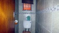 Bathroom 1 - 14 square meters of property in Erasmus