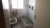 Bathroom 1 - 6 square meters of property in Ennerdale South