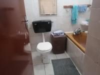 Bathroom 1 of property in Bethelsdorp