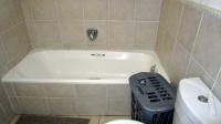 Main Bathroom - 6 square meters of property in Margate