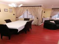 Dining Room - 14 square meters of property in Lenasia