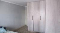 Bed Room 5+ - 21 square meters of property in Rangeview