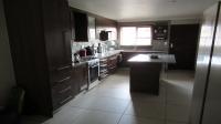 Kitchen - 62 square meters of property in Rangeview