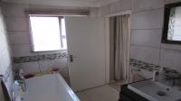 Bathroom 3+ - 16 square meters of property in Rangeview