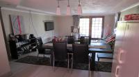 Dining Room - 46 square meters of property in Rangeview
