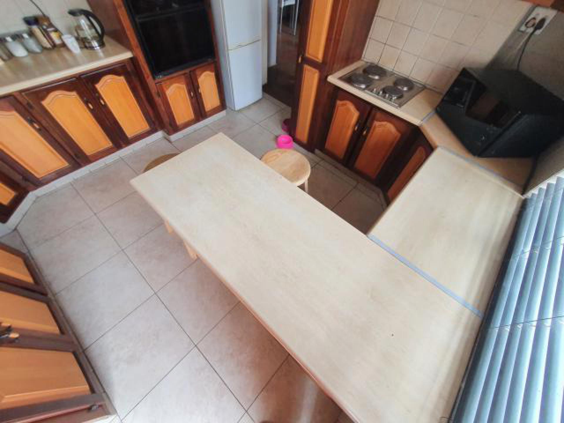 Kitchen of property in Vanderbijlpark