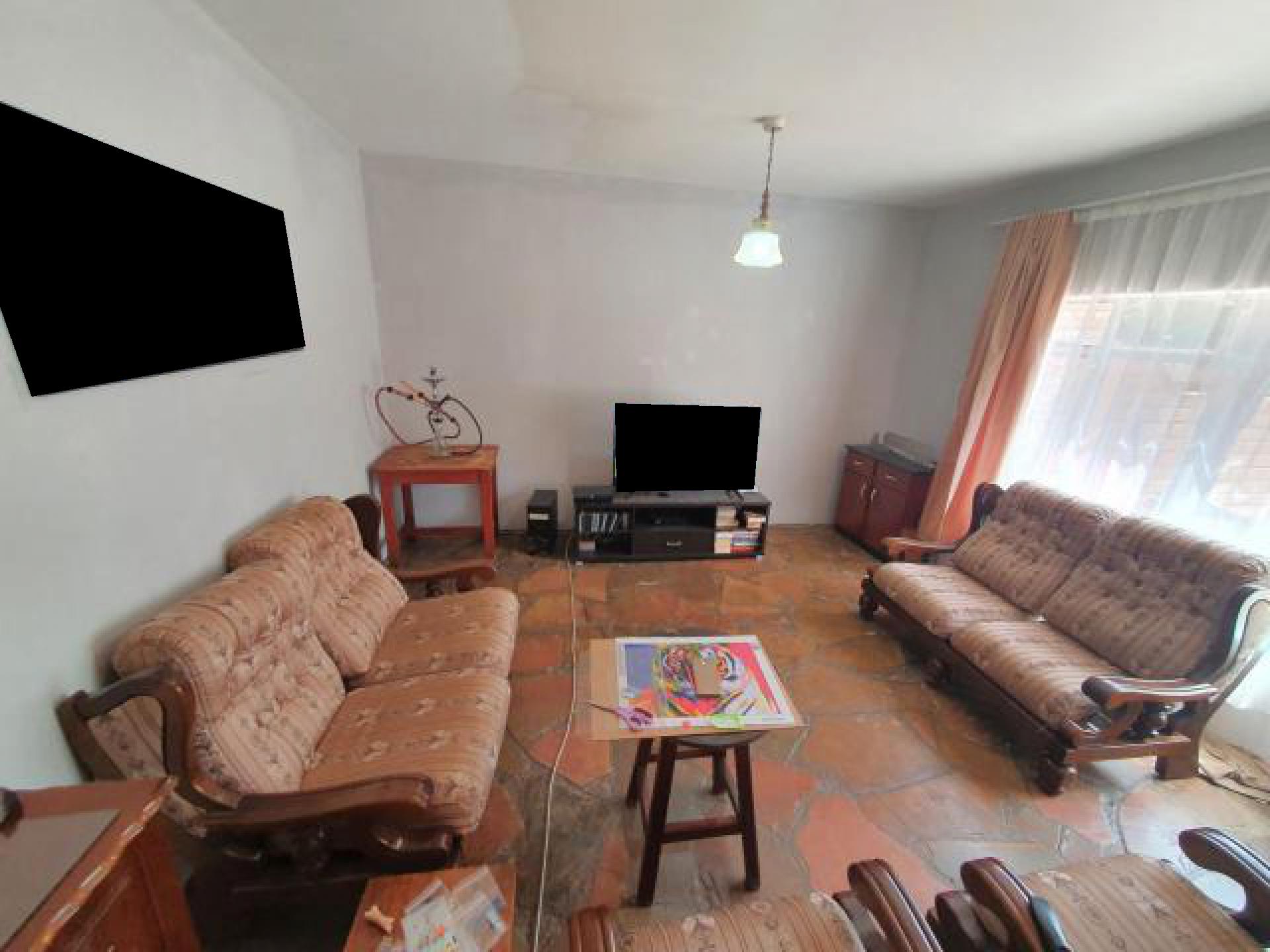Lounges of property in Vanderbijlpark
