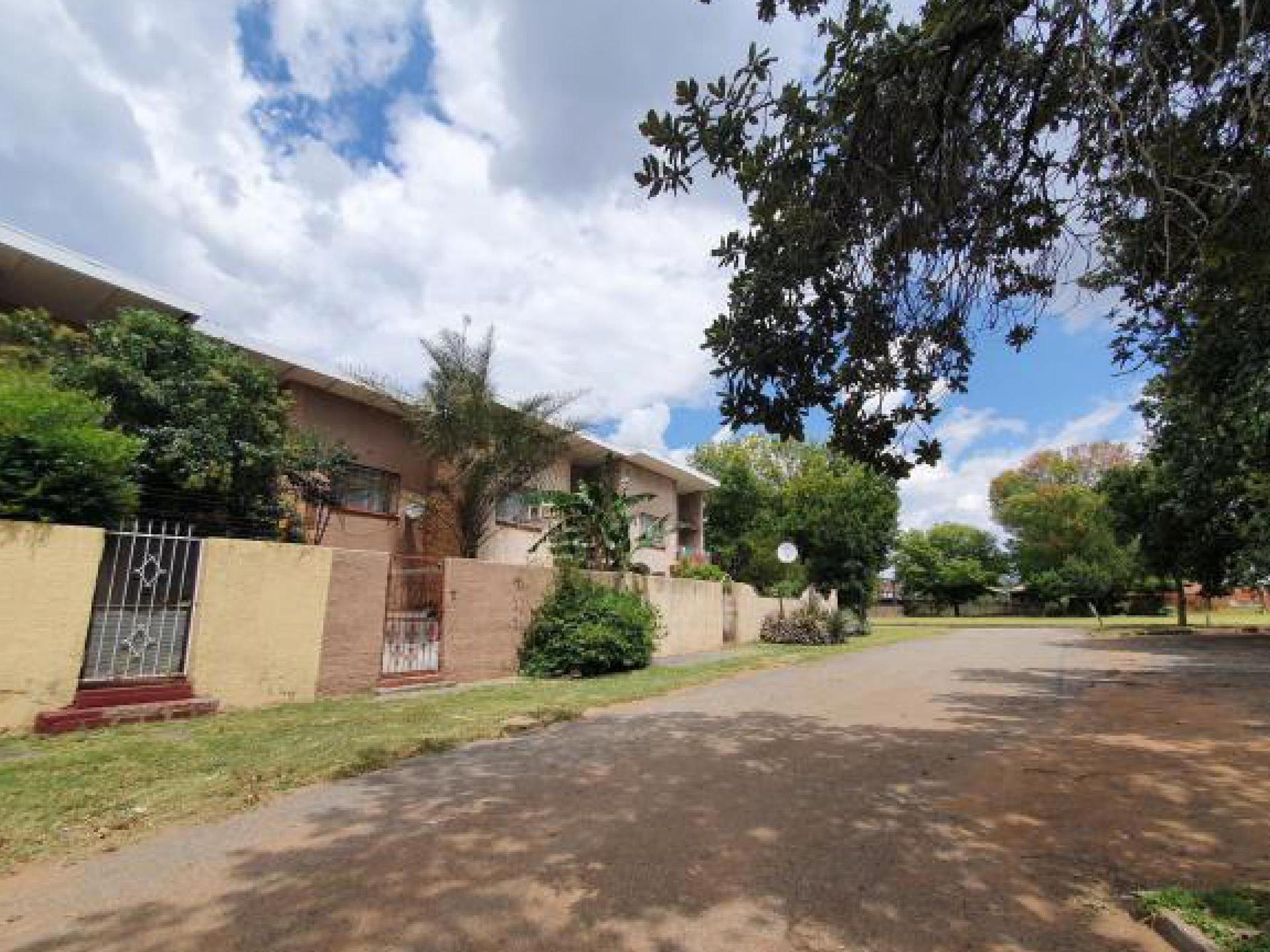Front View of property in Vanderbijlpark