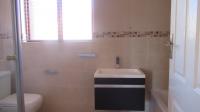 Bathroom 1 - 5 square meters of property in Krugersdorp
