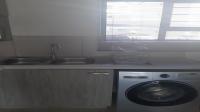 Kitchen - 11 square meters of property in Erand Gardens