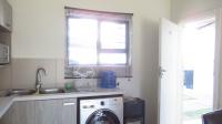 Kitchen - 11 square meters of property in Erand Gardens