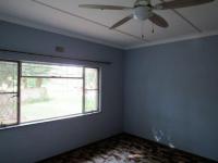 Main Bedroom of property in Glencoe