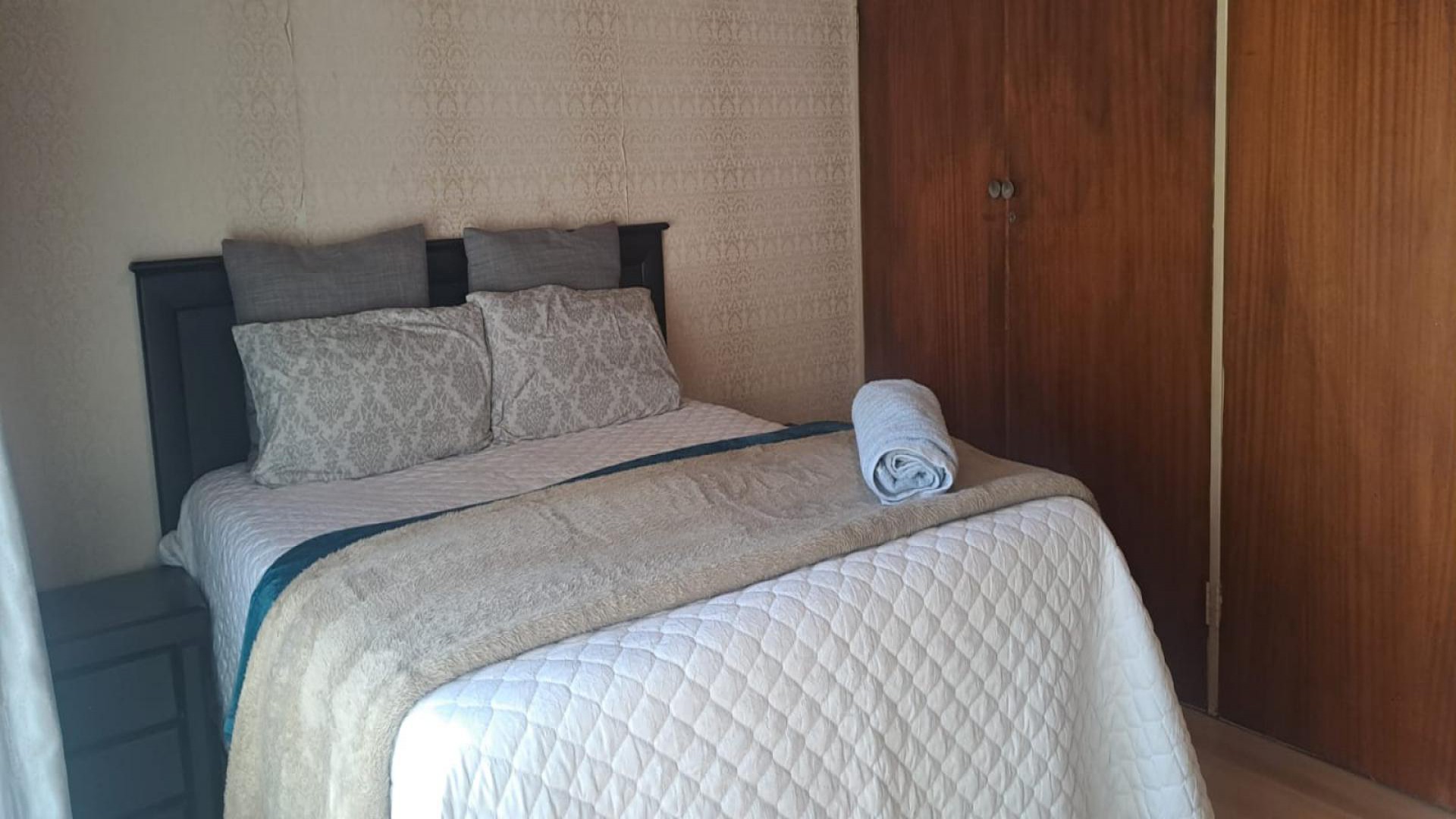 Bed Room 2 of property in Pretoria North