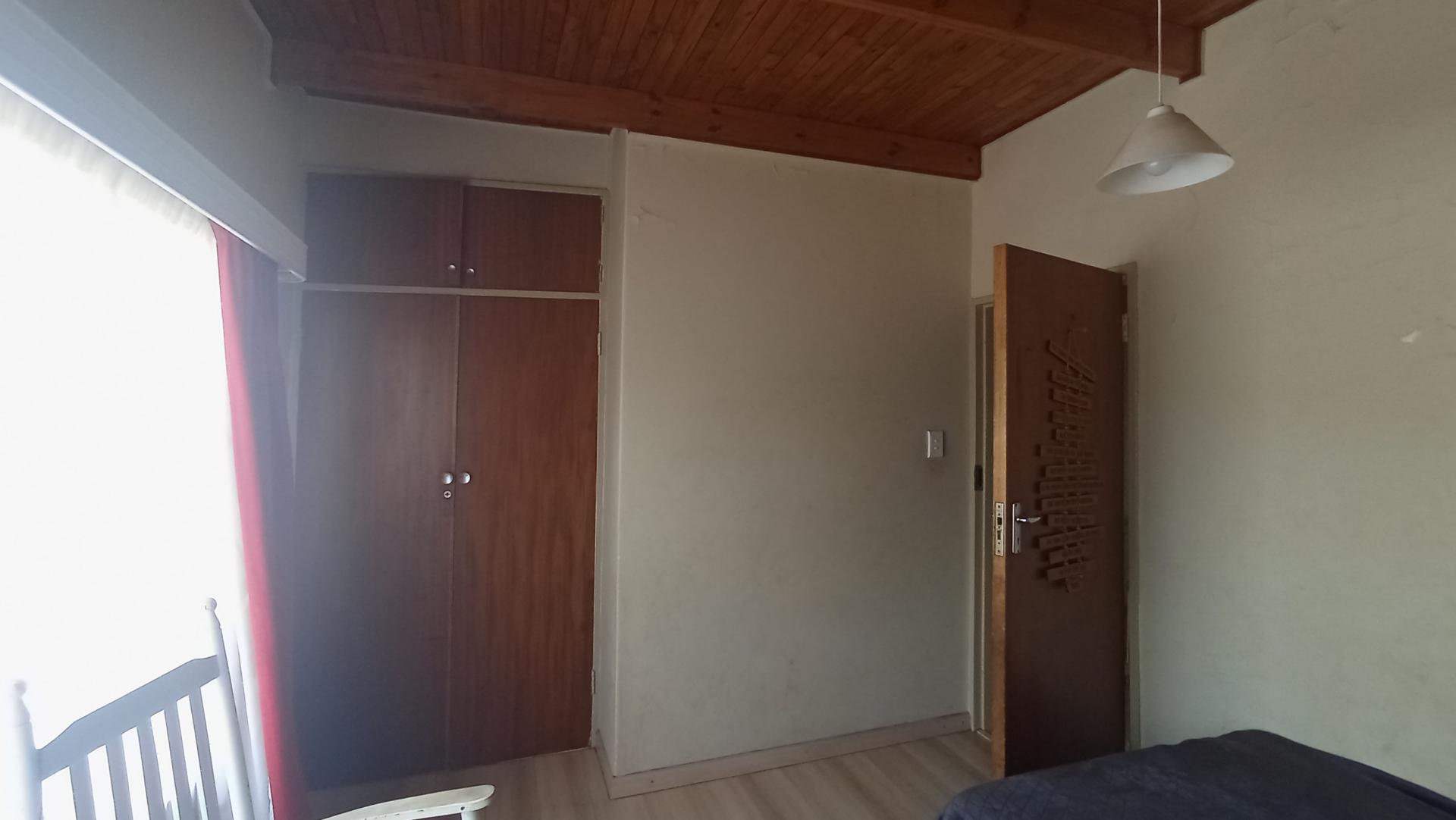 Bed Room 2 of property in Pretoria North
