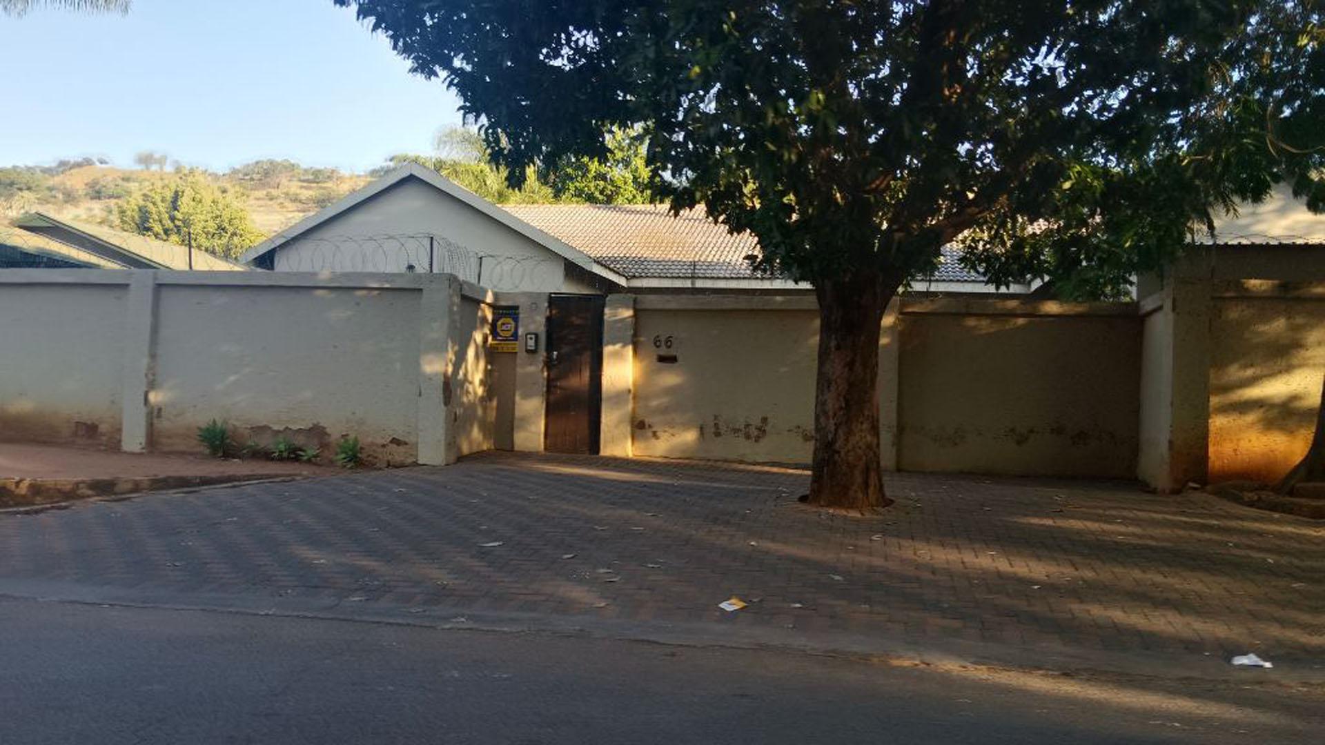 Front View of property in Pretoria Gardens