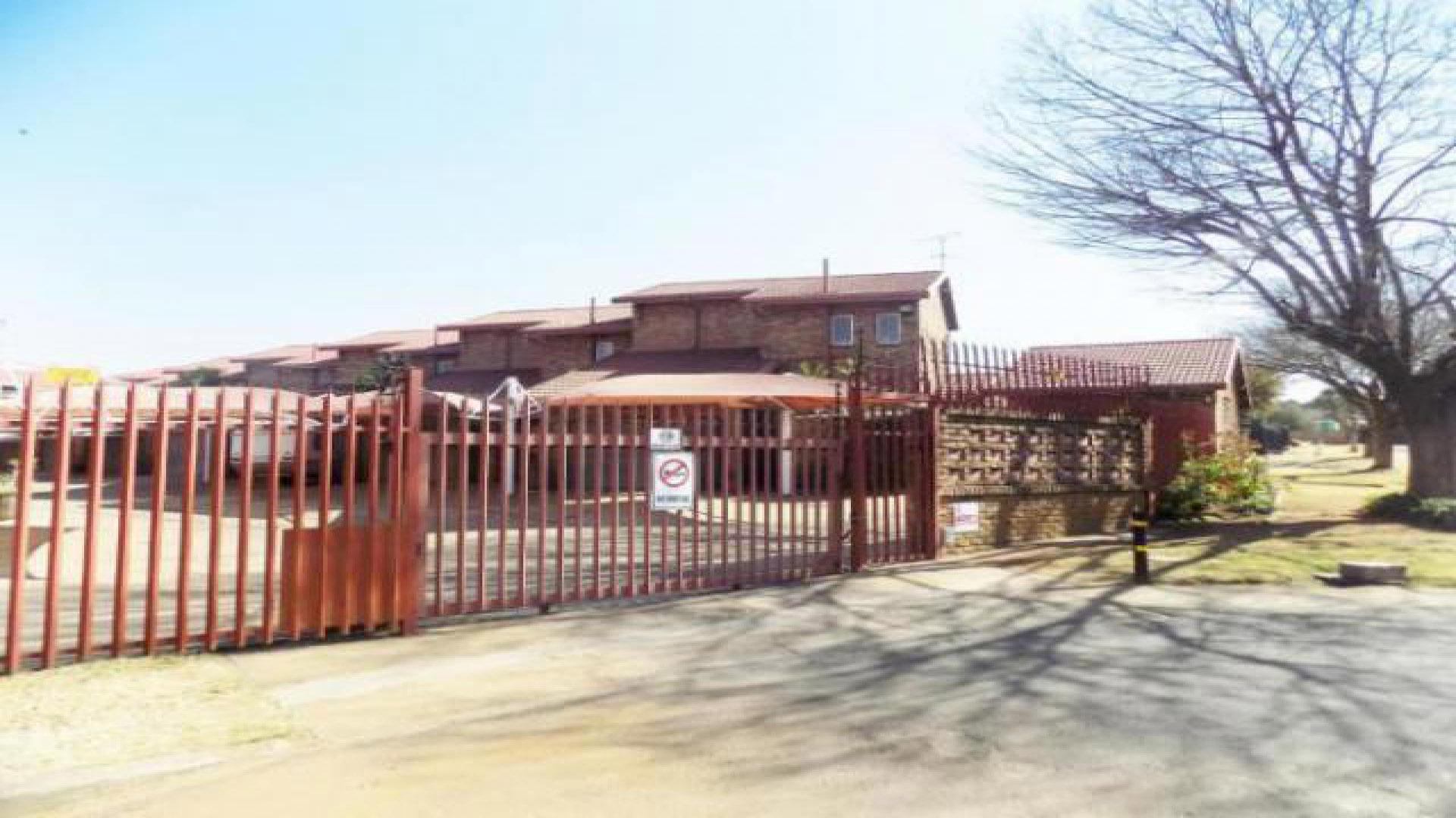 Front View of property in Albemarle