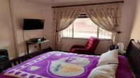 Bed Room 2 - 20 square meters of property in Albemarle