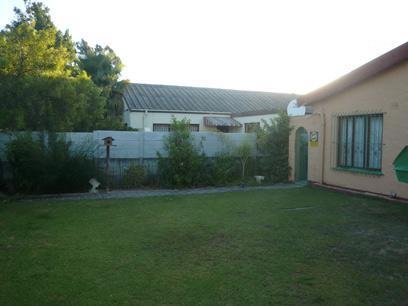 4 Bedroom Simplex for Sale For Sale in Kraaifontein - Home Sell - MR40336