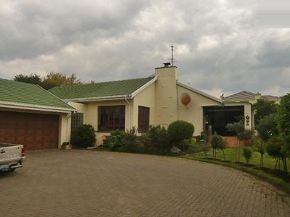 3 Bedroom House for Sale For Sale in Edenvale - Home Sell - MR40337