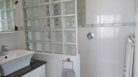 Main Bathroom - 4 square meters of property in Randburg
