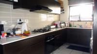 Kitchen - 9 square meters of property in Greenstone Hill