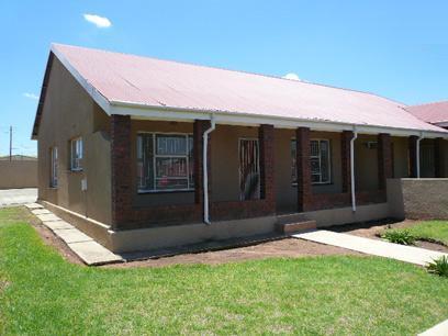 2 Bedroom Simplex for Sale For Sale in Germiston - Home Sell - MR40426