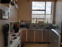 Kitchen - 10 square meters of property in Alberton