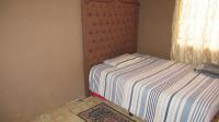 Bed Room 1 - 23 square meters of property in Ennerdale
