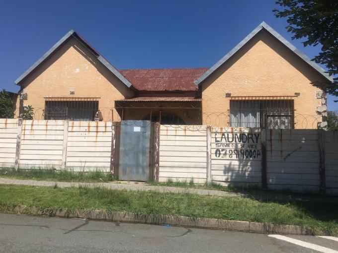 Standard Bank SIE Sale In Execution 3 Bedroom House for Sale in Forest Hill - JHB - MR405911