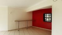 Lounges - 19 square meters of property in Margate