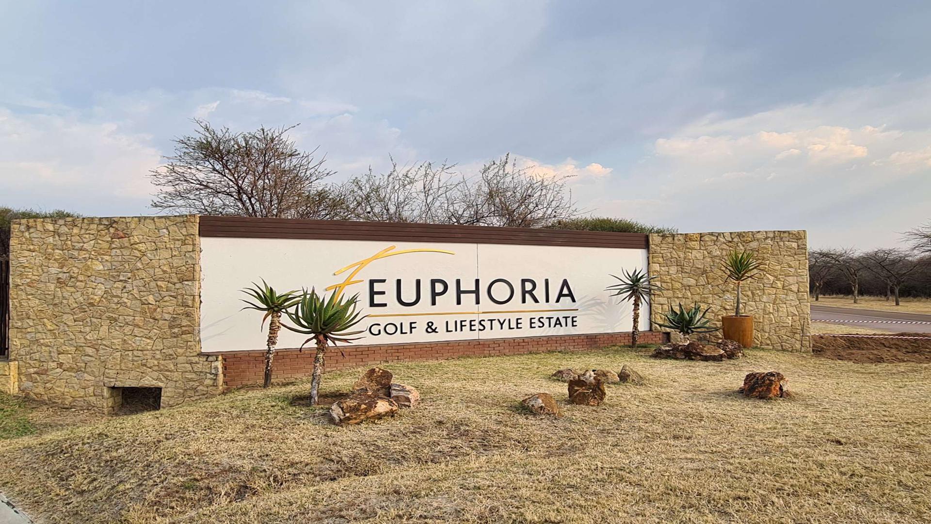 Front View of property in Euphoria Golf and Lifestyle Estate