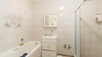 Bathroom 2 - 8 square meters of property in Kosmos Ridge