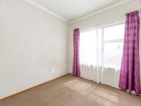 Bed Room 1 of property in Roodepoort