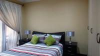 Bed Room 2 - 18 square meters of property in Glen Erasmia Boulevard