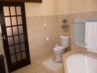 Main Bathroom - 11 square meters of property in Glen Erasmia Boulevard