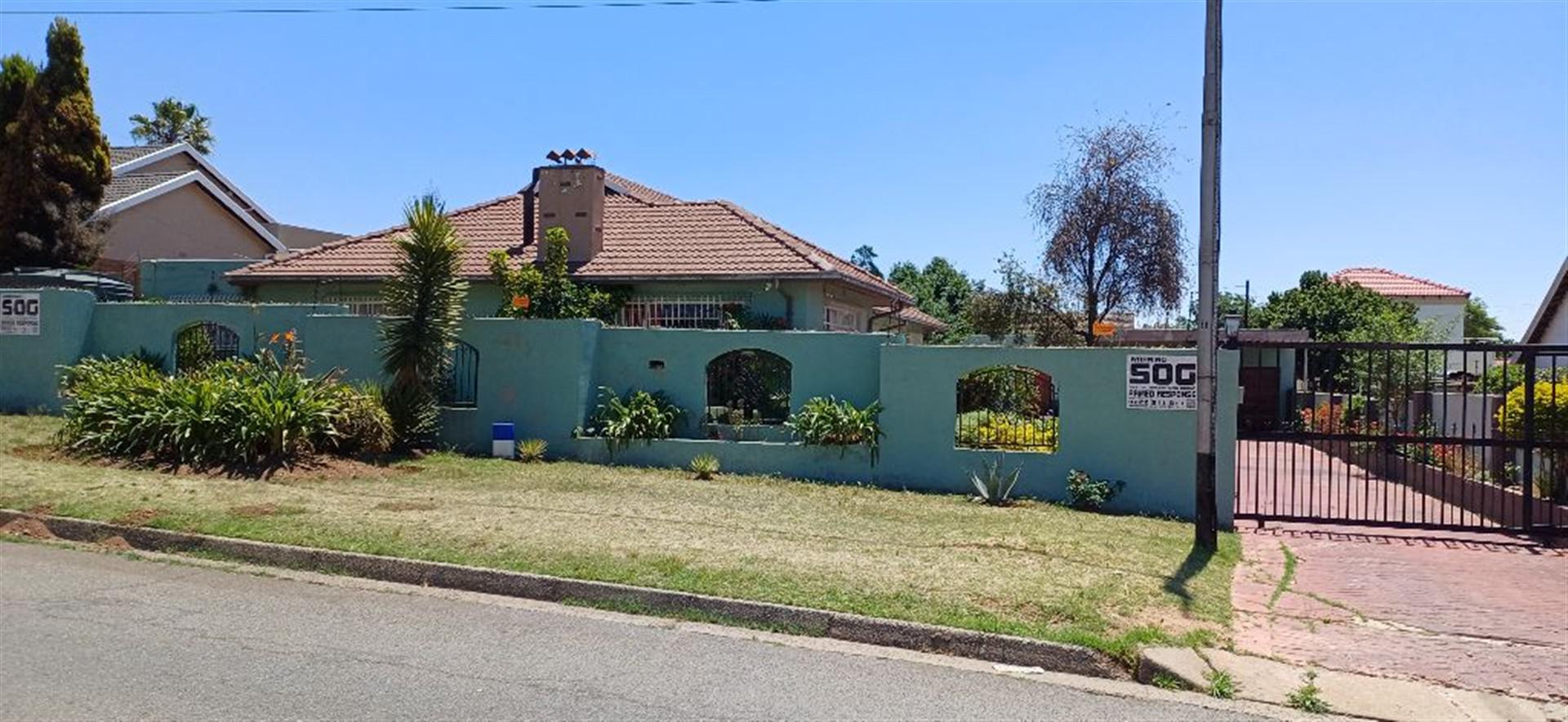 Front View of property in Tulisa Park