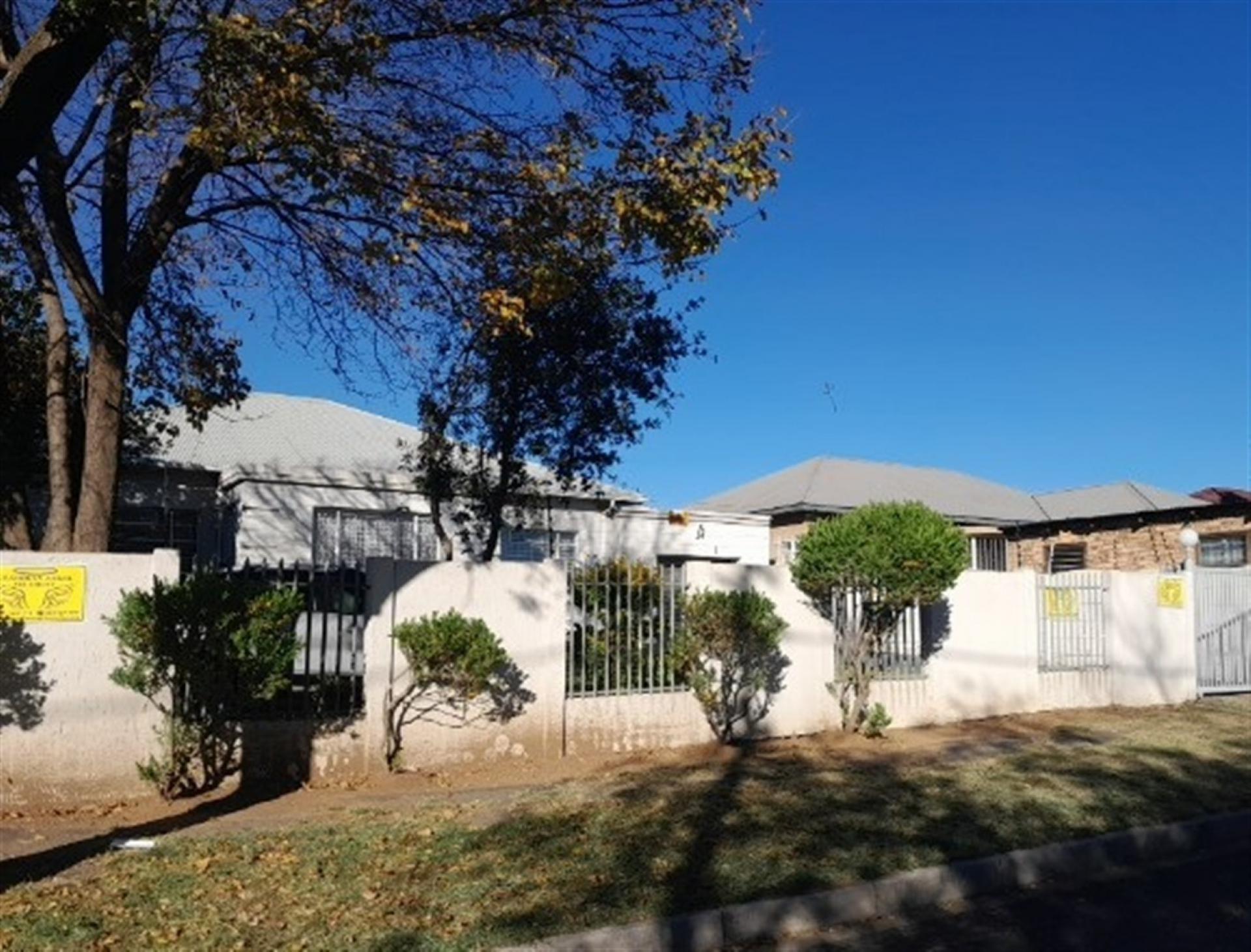 Front View of property in The Hill