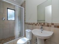 Bathroom 1 - 5 square meters of property in Shakas Rock