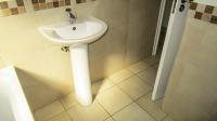 Bathroom 1 - 5 square meters of property in Shakas Rock