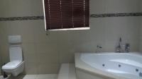 Bathroom 1 of property in Bridgetown