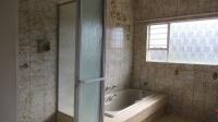 Main Bathroom - 34 square meters of property in Rynfield