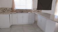 Kitchen - 110 square meters of property in Rynfield