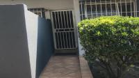 2 Bedroom 1 Bathroom House to Rent for sale in Buccleuch