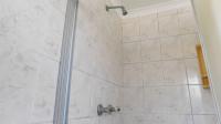 Main Bathroom - 10 square meters of property in Bluff