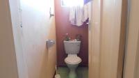 Guest Toilet - 4 square meters of property in Bluff