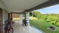 Patio - 35 square meters of property in Ballitoville