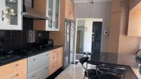 Kitchen - 20 square meters of property in Kew