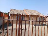 Front View of property in Boitekong