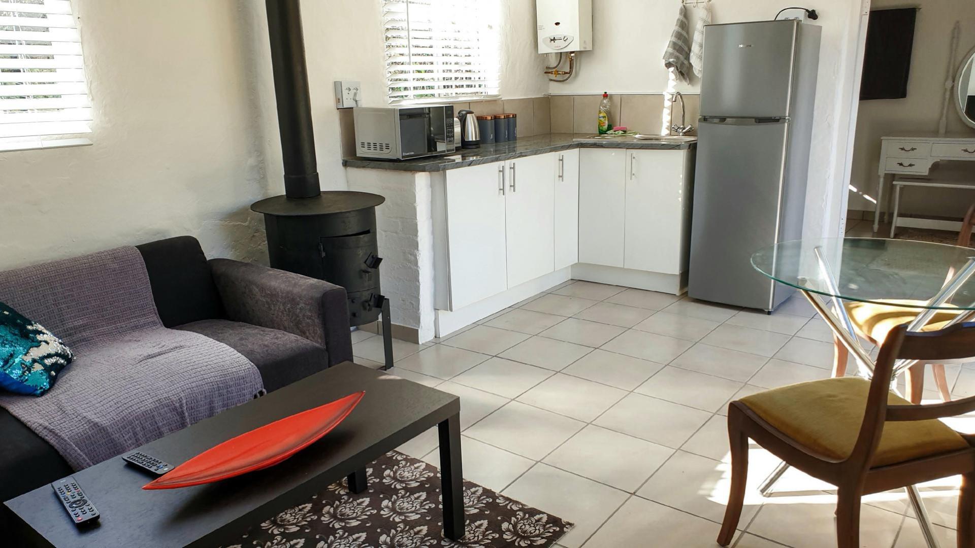 Kitchen of property in Bulwer