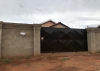 3 Bedroom 1 Bathroom House for Sale for sale in Protea Glen